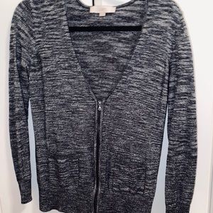 Cardigan/Sweater